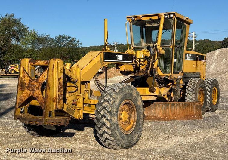 2006 Caterpillar 140H Equipment Image0