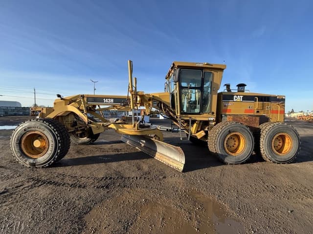 Image of Caterpillar 143H equipment image 4