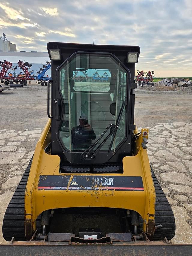 Image of Caterpillar 247B equipment image 3