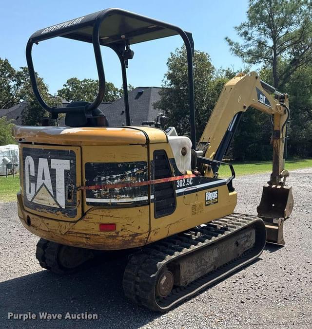 Image of Caterpillar 302.5C equipment image 4