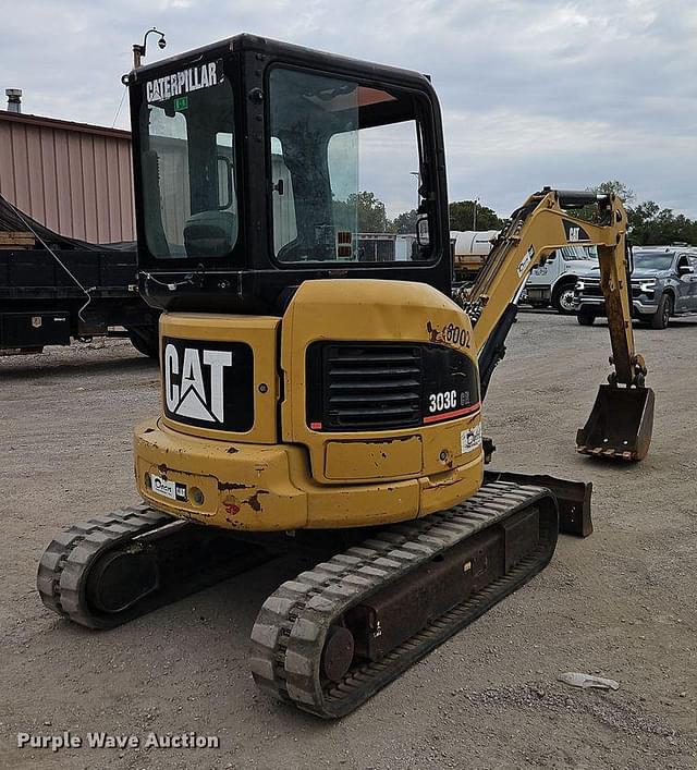 Image of Caterpillar 303C CR equipment image 4