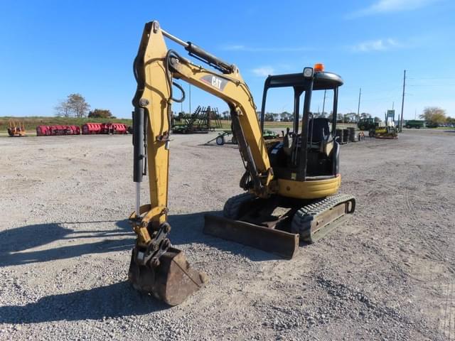 Image of Caterpillar 303CR equipment image 1