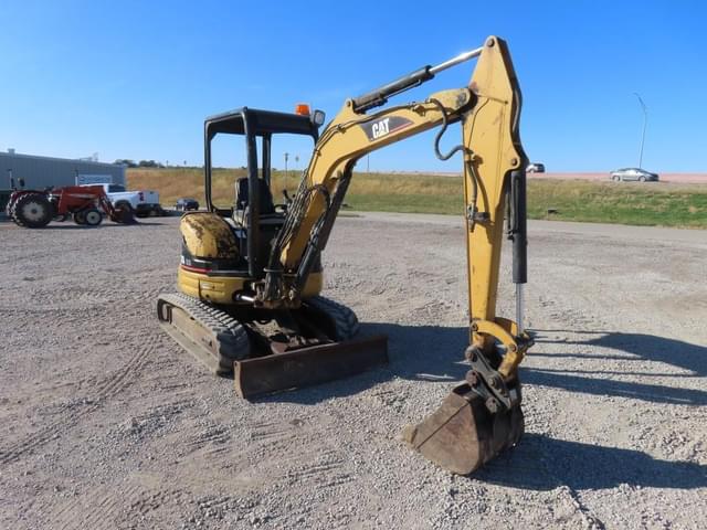 Image of Caterpillar 303CR equipment image 2