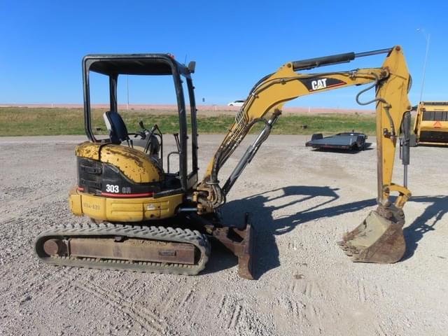 Image of Caterpillar 303CR equipment image 3