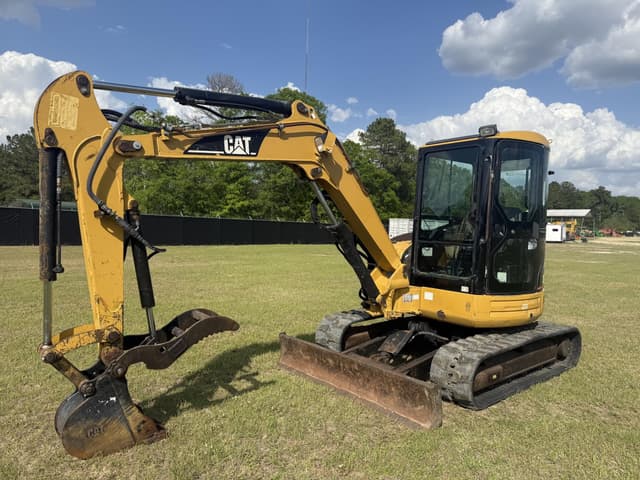 Image of Caterpillar 305CR equipment image 1