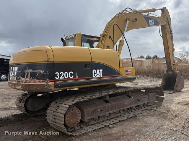 Image of Caterpillar 320CL equipment image 4