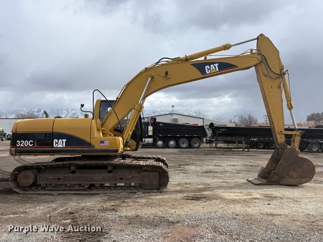Image of Caterpillar 320CL equipment image 3