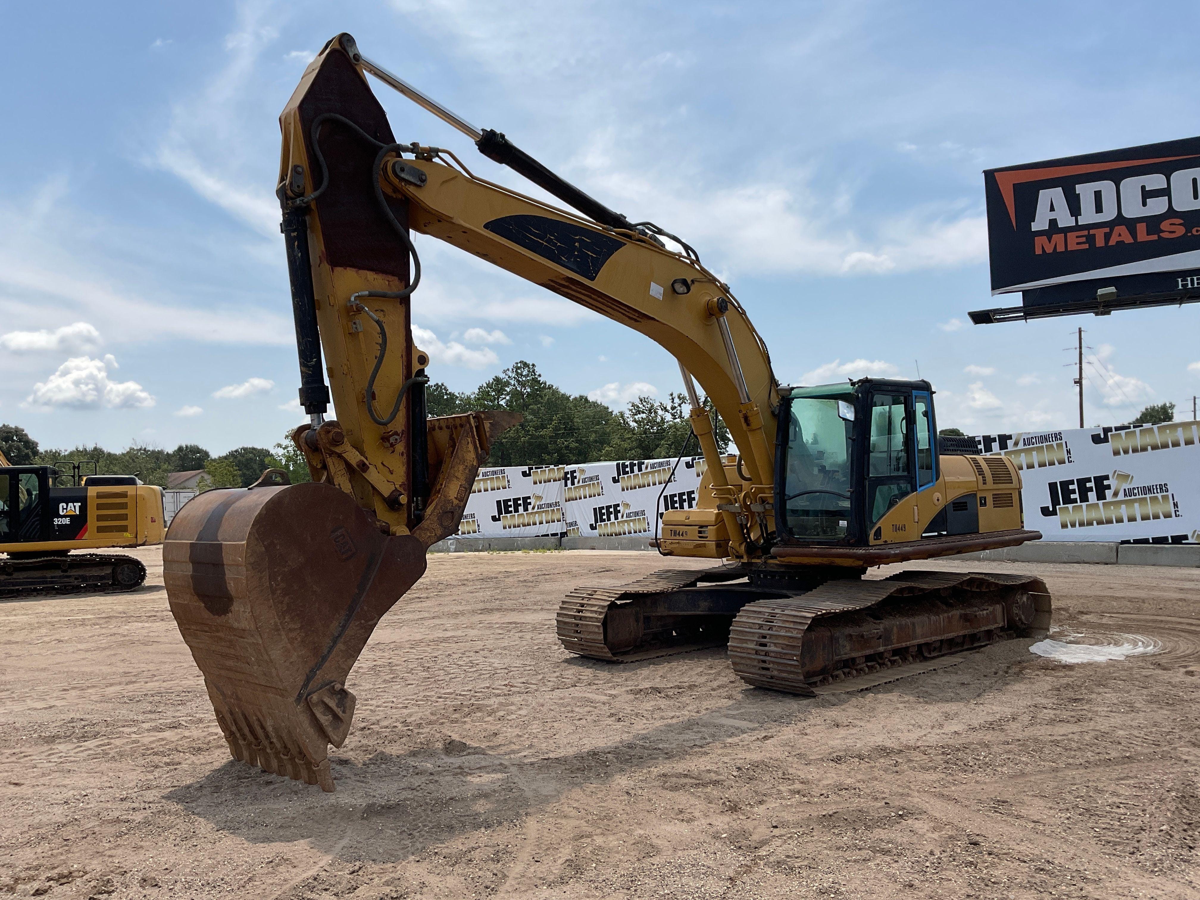 Main image Caterpillar 324D