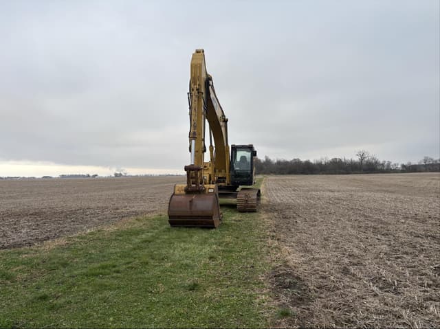 Image of Caterpillar 325CL equipment image 1