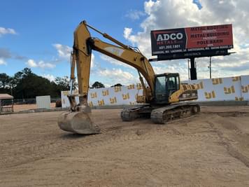 Main image Caterpillar 325CL