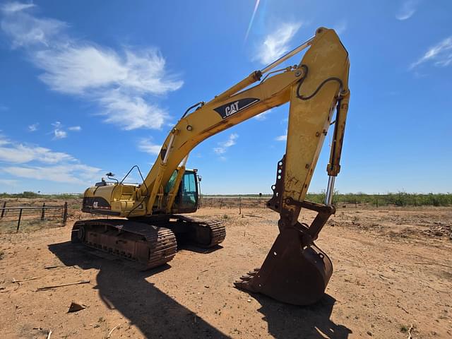 Image of Caterpillar 330C equipment image 1