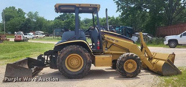 Image of Caterpillar 416D equipment image 3