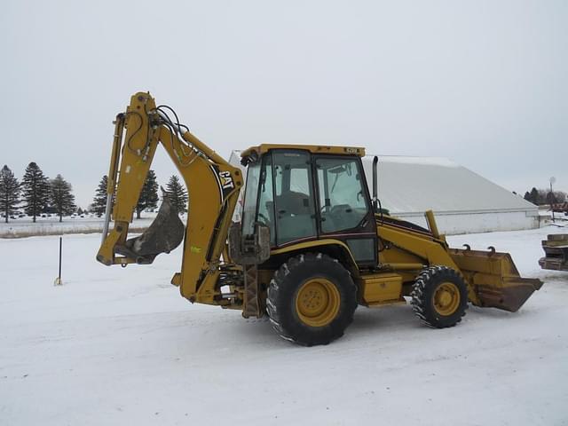 Image of Caterpillar 420D equipment image 4