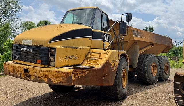 Image of Caterpillar 740 equipment image 1