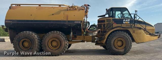 Image of Caterpillar 740 equipment image 3