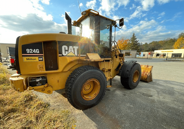 Image of Caterpillar 924G equipment image 2