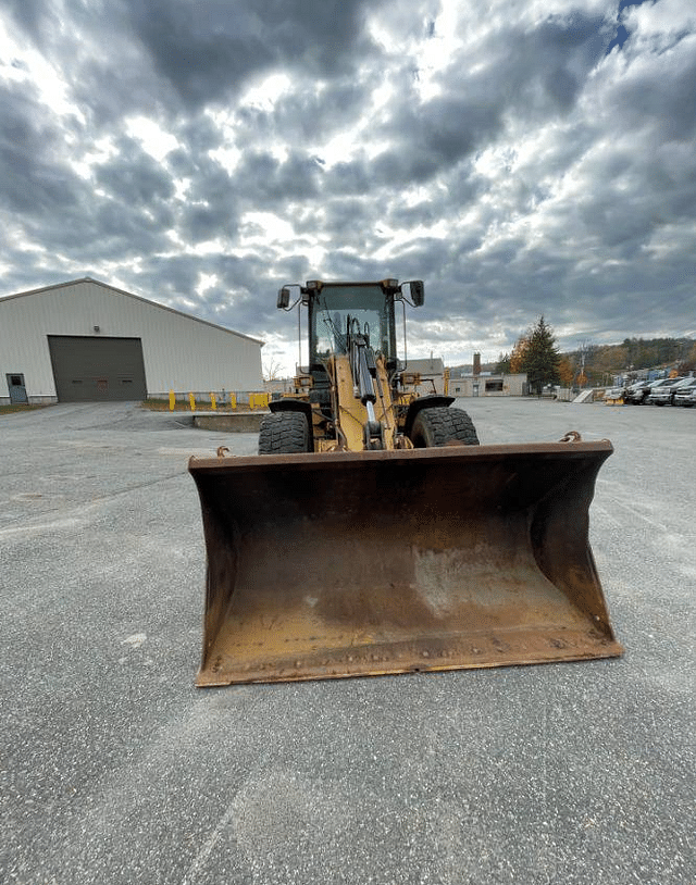 Image of Caterpillar 924G equipment image 4