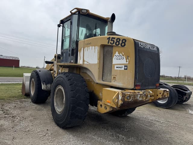 Image of Caterpillar 928G equipment image 2