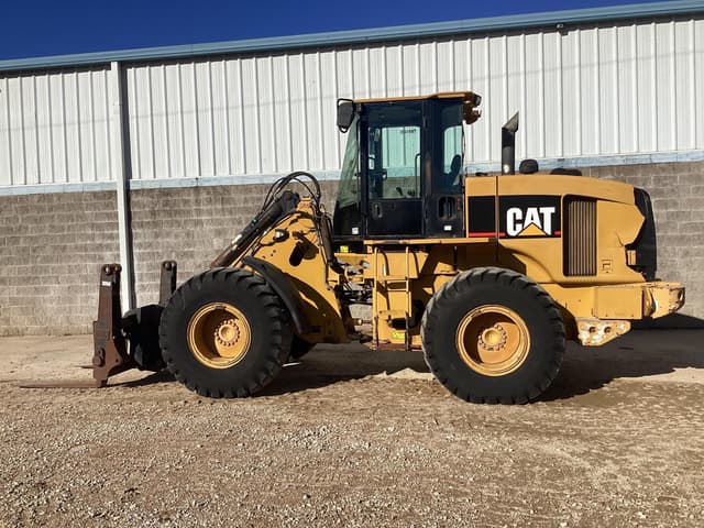 Image of Caterpillar 930G equipment image 4