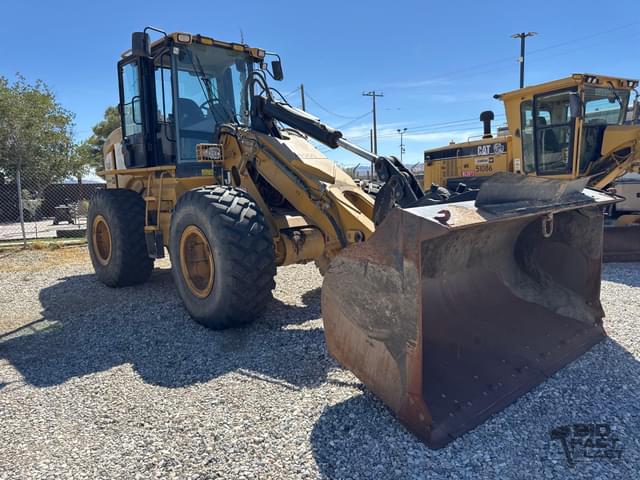 Image of Caterpillar 930G equipment image 2