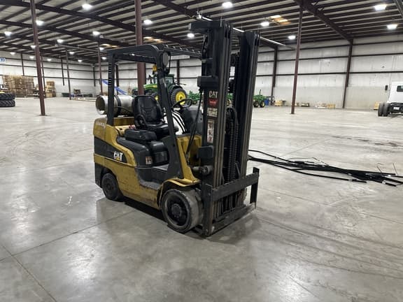 Image of Caterpillar C6500 equipment image 3