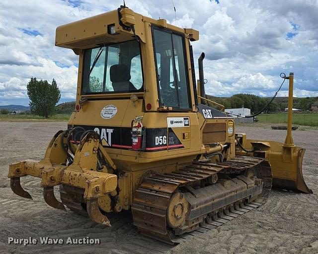 Image of Caterpillar D5G equipment image 4