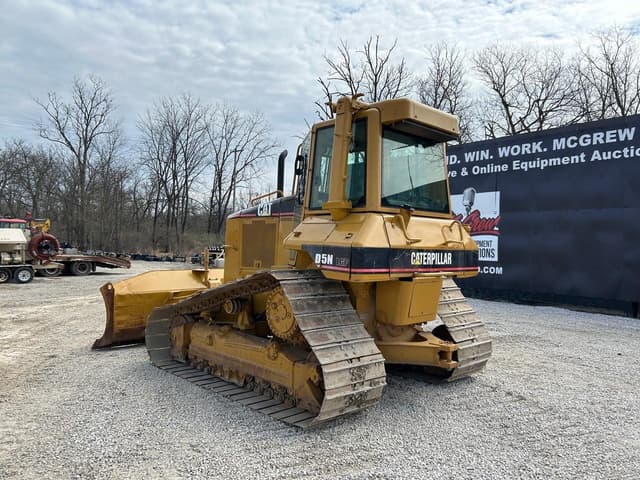 Image of Caterpillar D5N LGP equipment image 1