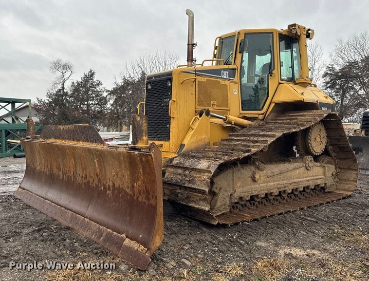 2006 Caterpillar D6N LGP Equipment Image0