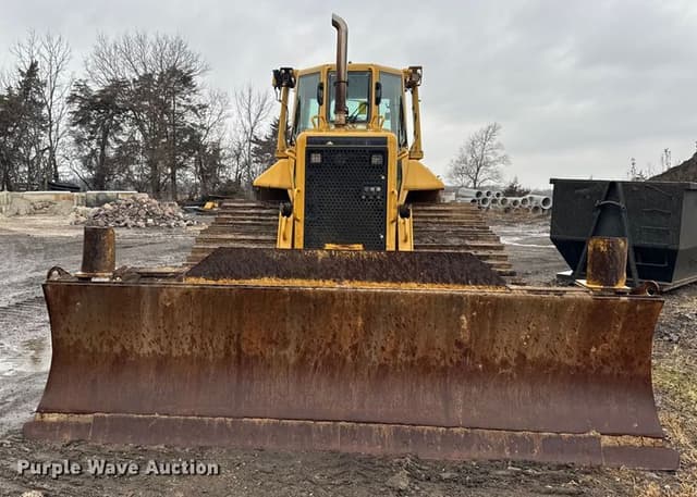 Image of Caterpillar D6N LGP equipment image 1