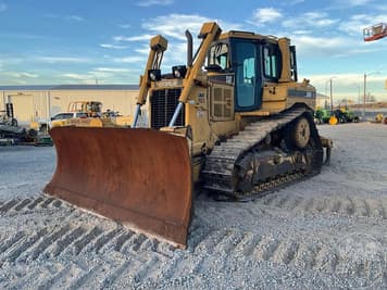 Main image Caterpillar D6R XL