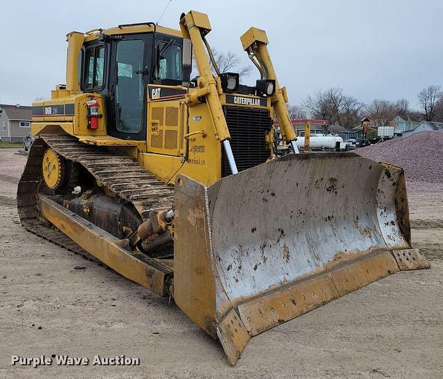 Image of Caterpillar D6R XW equipment image 2