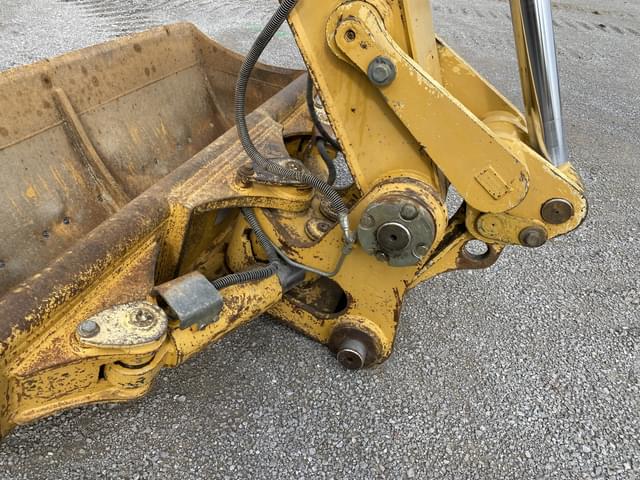 Image of Caterpillar M318C equipment image 4
