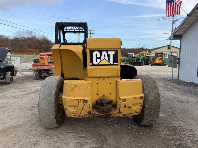 Image of Caterpillar TH350B equipment image 3