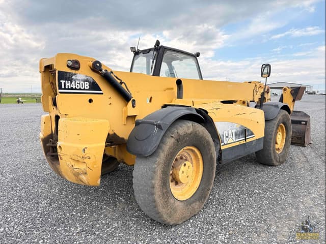 Image of Caterpillar TH460B equipment image 4