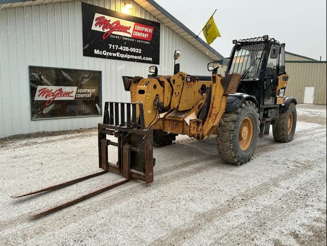 Image of Caterpillar TH580B equipment image 1