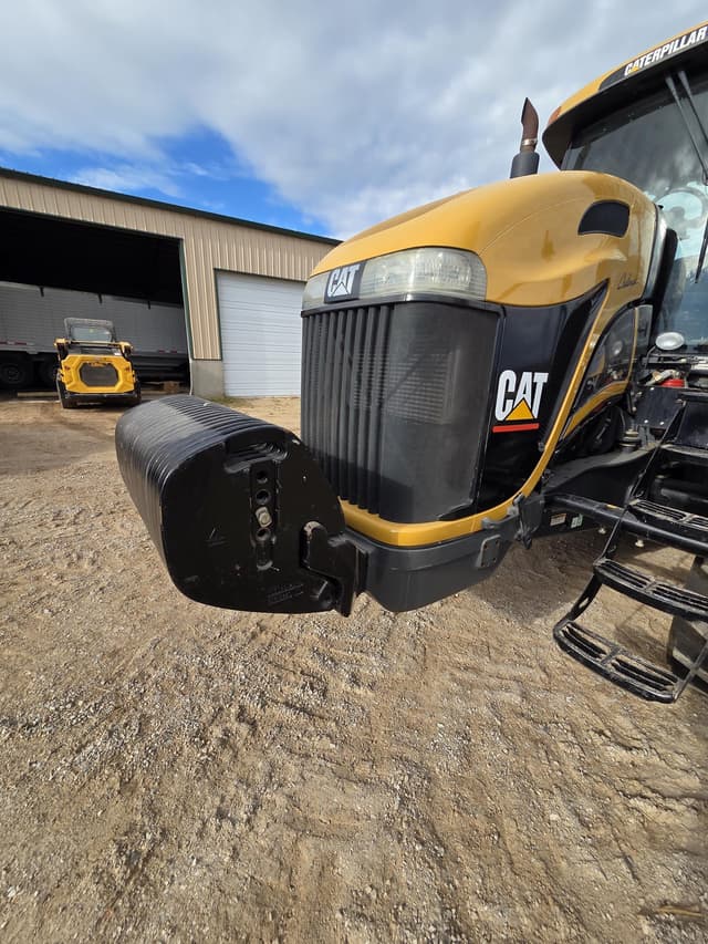 Image of Challenger MT745 equipment image 2