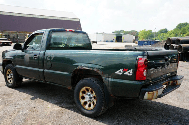 Image of Chevrolet 1500 equipment image 2