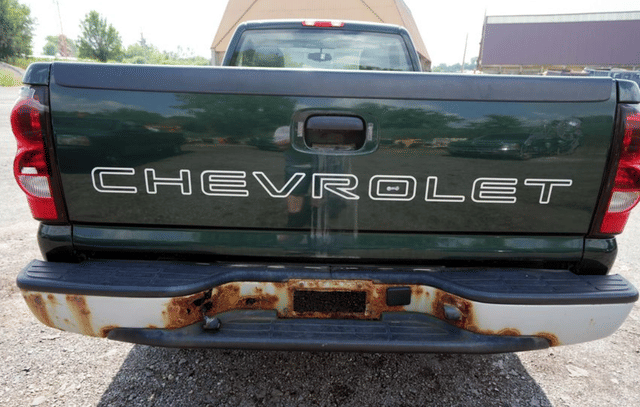 Image of Chevrolet 1500 equipment image 4