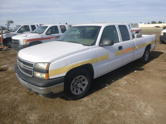 Image of Chevrolet 1500 equipment image 1