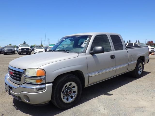 Image of Chevrolet 1500 equipment image 1
