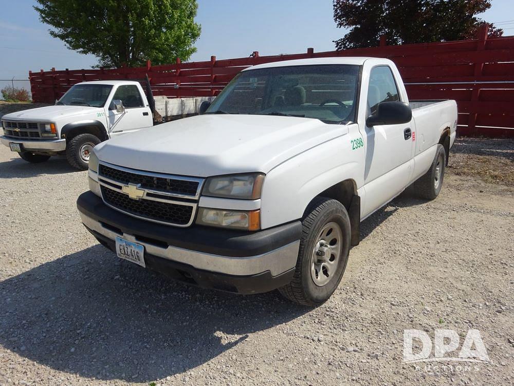 Image of Chevrolet 1500 Primary image