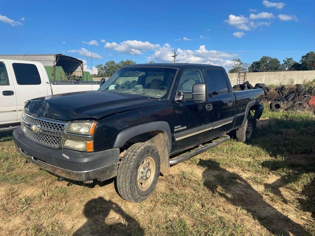 Image of Chevrolet 2500HD Primary image