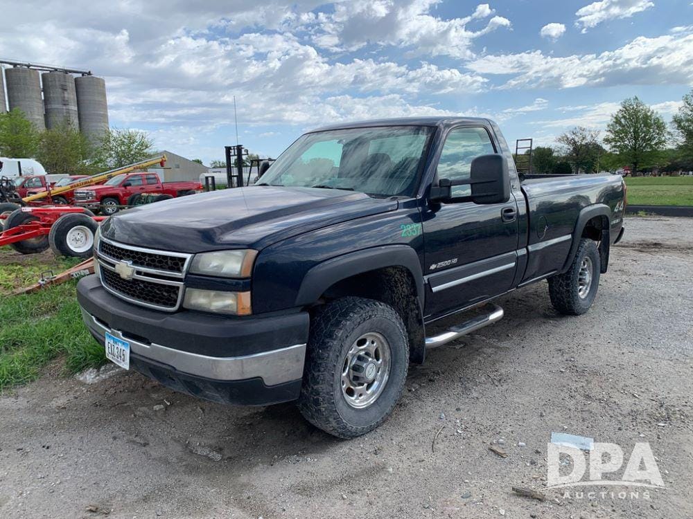 Main image Chevrolet 2500HD