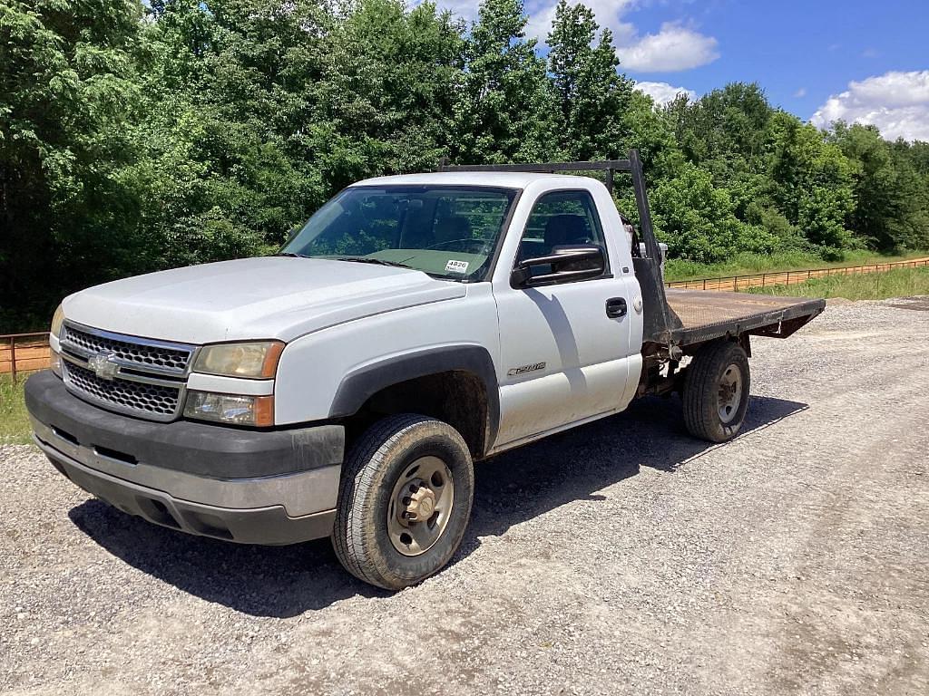 Image of Chevrolet 2500HD Primary image
