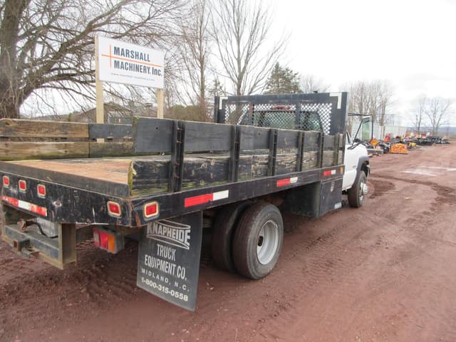 Image of Chevrolet 3500 equipment image 1