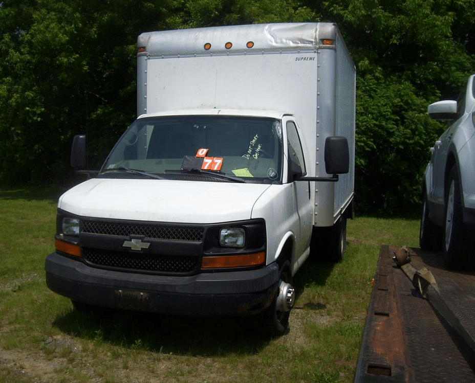 Image of Chevrolet 3500 Express Primary image