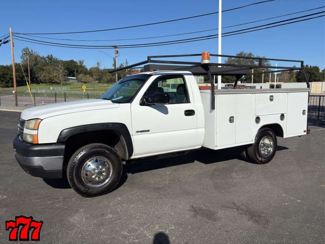 Image of Chevrolet 3500 equipment image 1