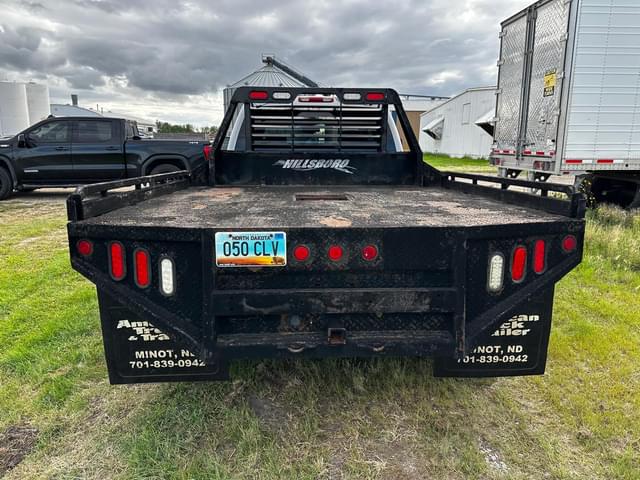 Image of Chevrolet 3500HD equipment image 4
