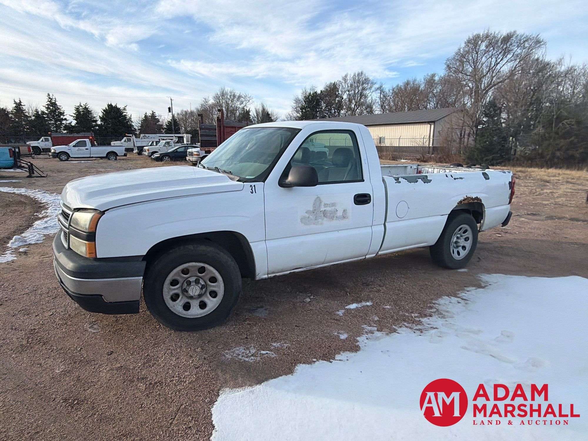2006 Chevrolet C1500 Equipment Image0