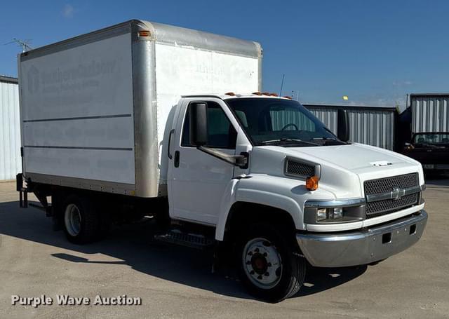 Image of Chevrolet C4500 equipment image 2